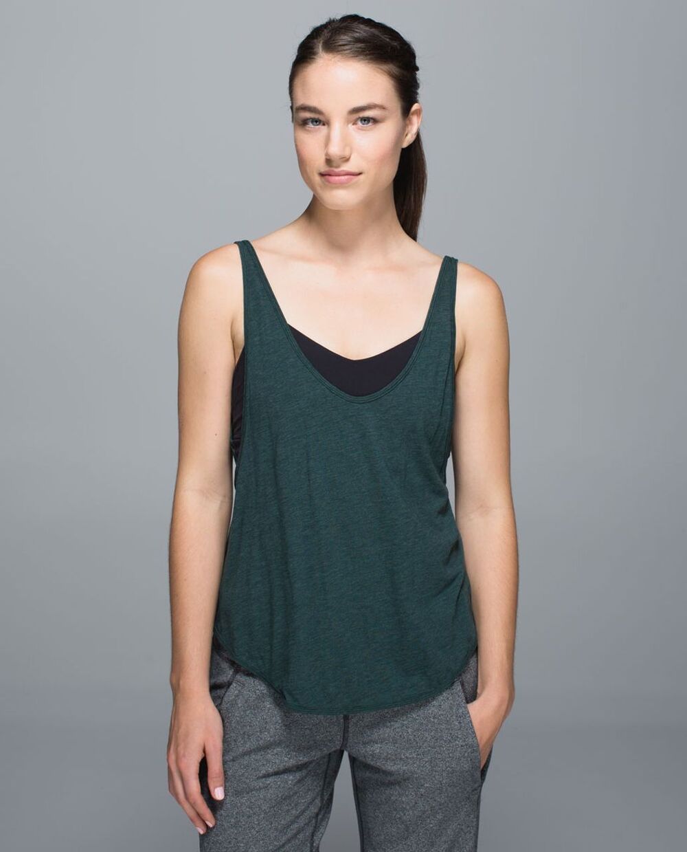 Lululemon Twist & Turn Tank Heathered Fuel Green Black Size 4 Bra Tank Gym Yoga